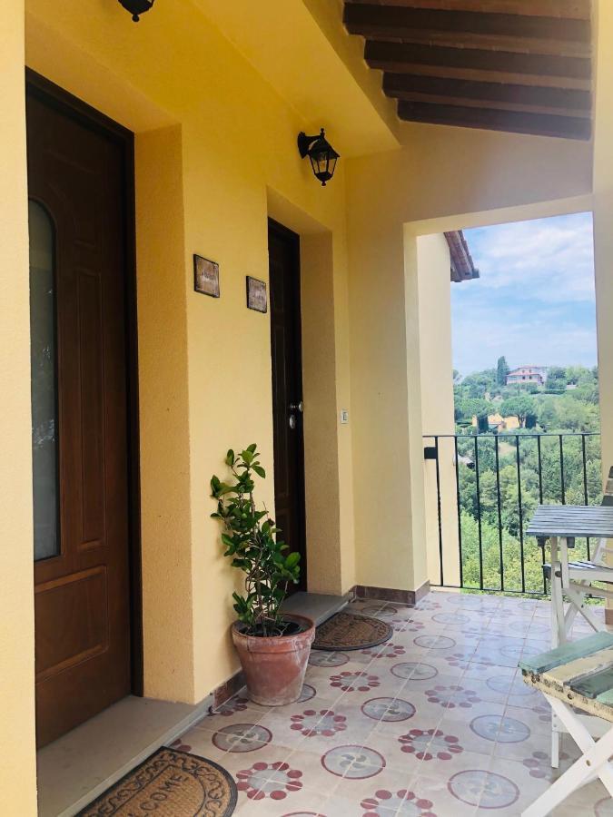 Montopoli in Val dʼArnoHoliday House Cuordinaturaアパートメント エクステリア 写真