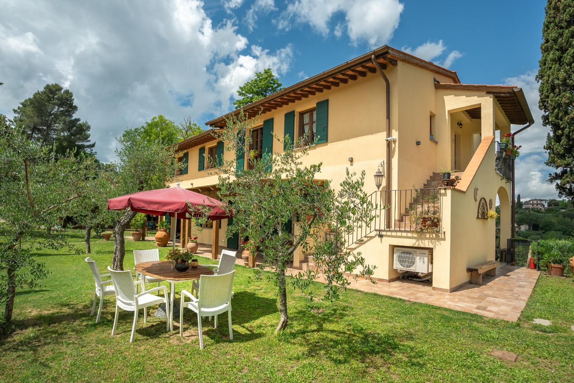 Montopoli in Val dʼArnoHoliday House Cuordinaturaアパートメント エクステリア 写真