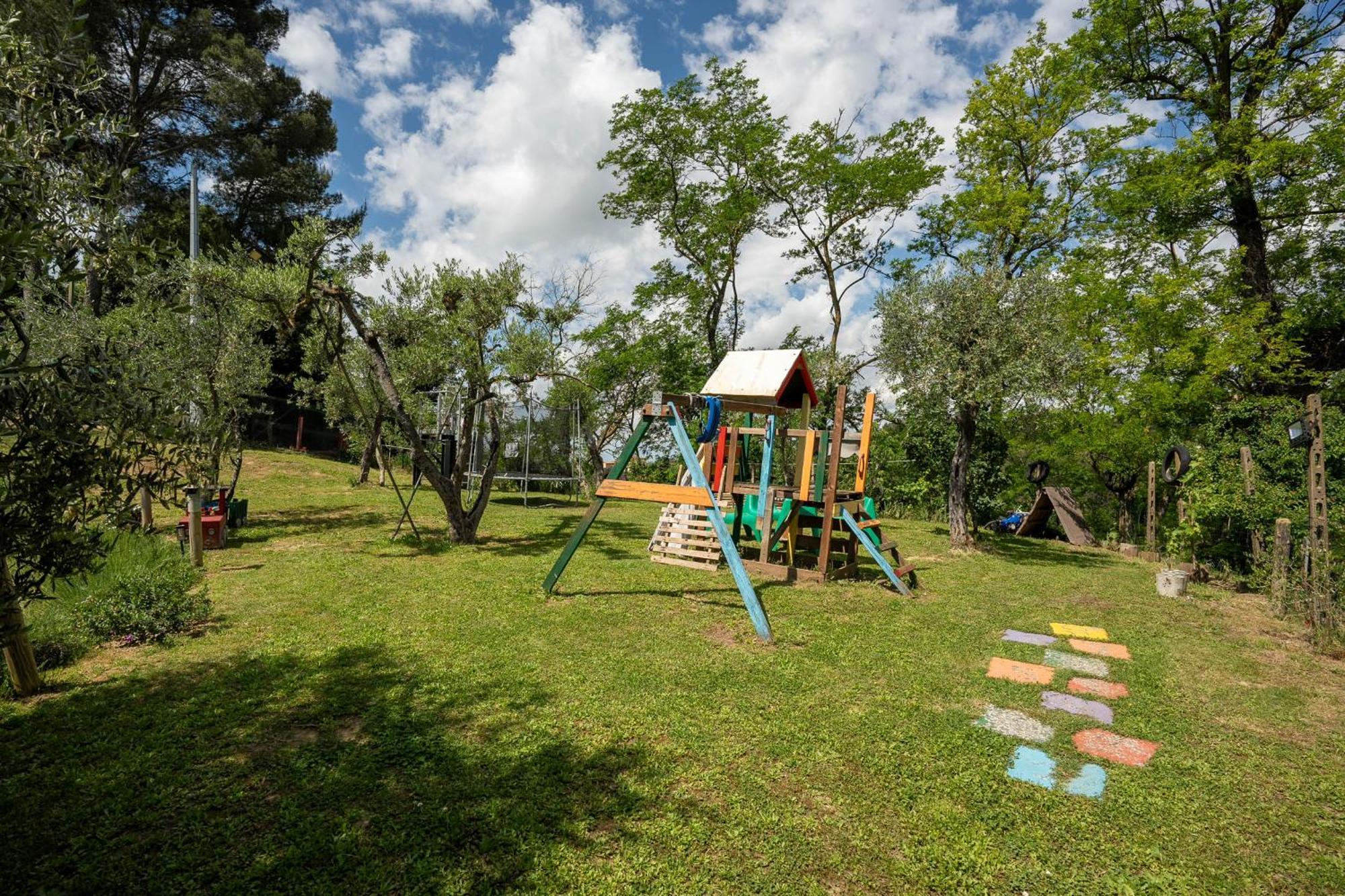 Montopoli in Val dʼArnoHoliday House Cuordinaturaアパートメント エクステリア 写真